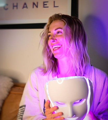 LED Face Mask Light Therapy - Uprium