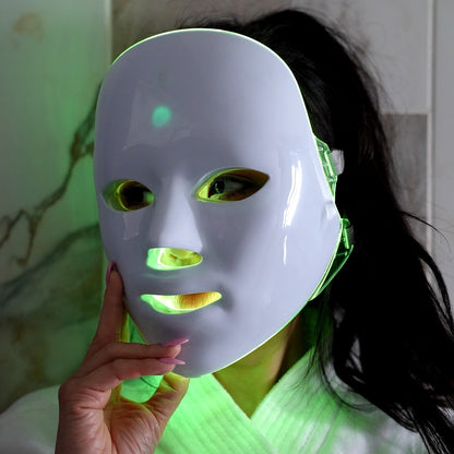 #1 Wireless Led Face Mask Therapy - Uprium